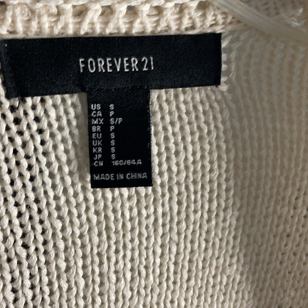 Cardigan - Picture 2 of 3